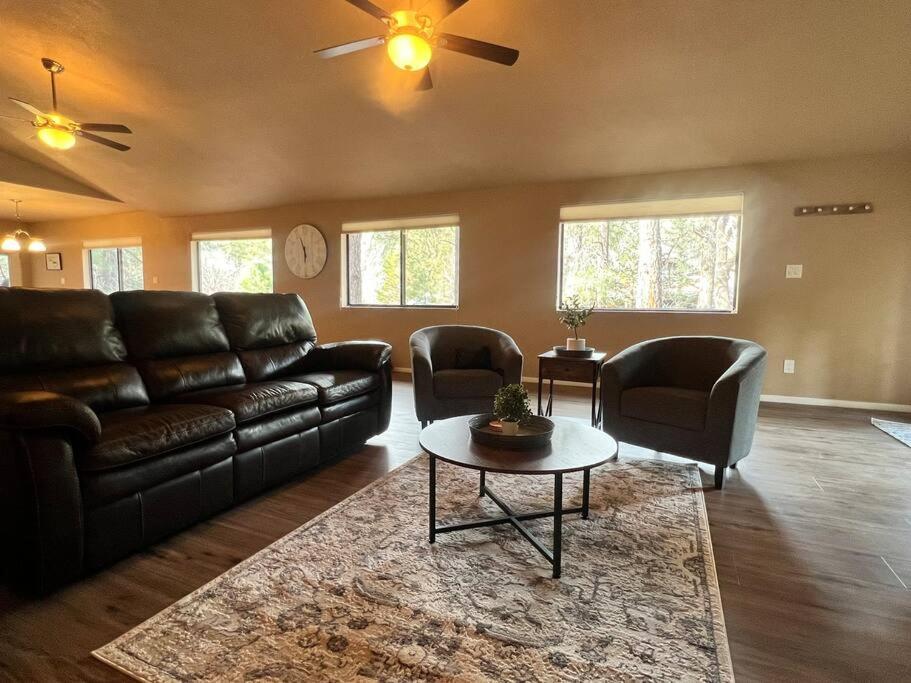 The Bluejay Cabin At Munds Park, Az! เซโดนา ภายนอก รูปภาพ